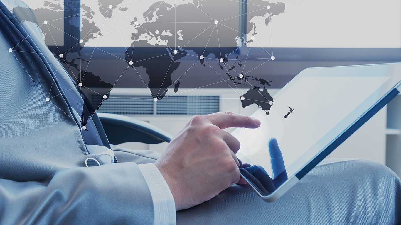 3-ways-blogging-helps-fuel-your-sales-efforts